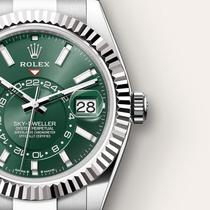 Rolex Sky-Dweller Oyster, 42 mm, Oystersteel and white gold