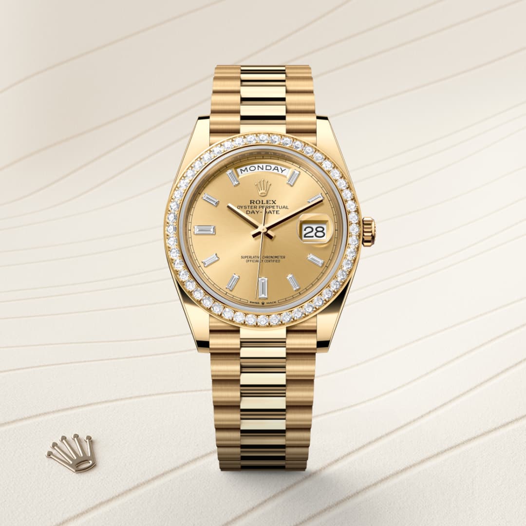 Rolex Day-Date 40 Oyster, 40 mm, yellow gold and diamonds