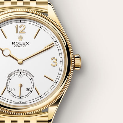 Rolex 1908 39 mm, 18 ct yellow gold, polished finish