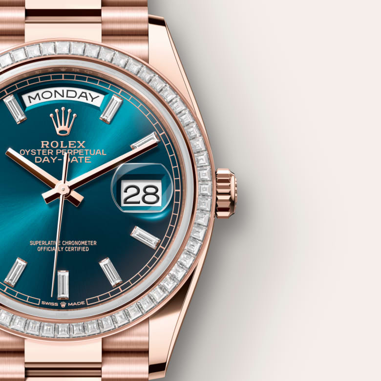 Rolex Day-Date 36 Oyster, 36 mm, Everose gold and diamonds