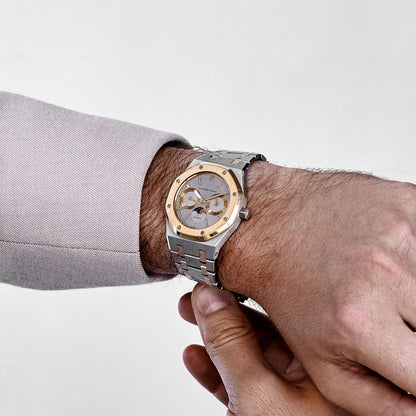 Audemars Piguet Royal Oak 25594SA.OO.0789SA.01 Day-Date Moonphase Yellow Gold Stainless Steel Silver Dial