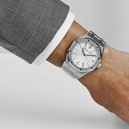 Audemars Piguet Royal Oak 15510ST.OO.1320ST.08 Stainless Steel Silver-Toned Dial