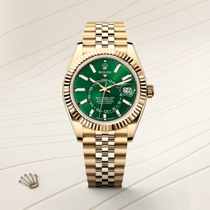 Rolex Sky-Dweller Oyster, 42 mm, yellow gold