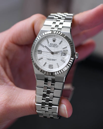 Rolex Land-Dweller 40 Oyster, 40 mm, Oystersteel and white gold